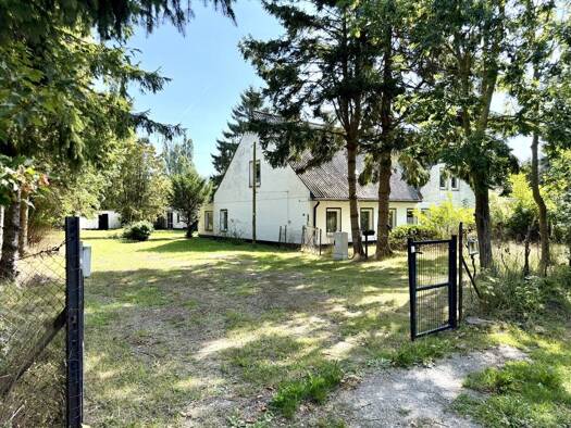 Doppelhaushälfte zum Kauf 190.000 € 9 Zimmer 219 m² 2.139 m² Grundstück Bohlendorf Wiek 18556