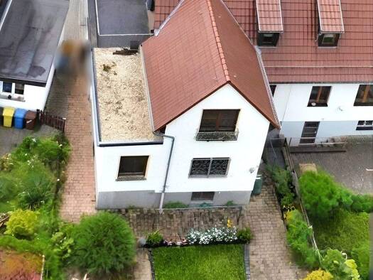 Doppelhaushälfte zum Kauf 375.000 € 6 Zimmer 140 m² 339 m² Grundstück frei ab sofort Wenigenjena Jena 07749