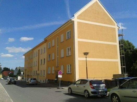 Wohnung zur Miete 516 € 5 Zimmer 93,9 m² 2. Geschoss frei ab sofort Ernst-Thälmann-Straße 14 Strehla Strehla 01616