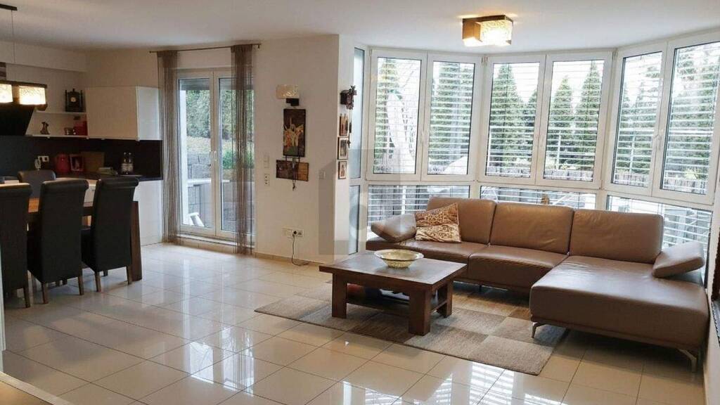 Terrassenwohnung zum Kauf 460.000 € 3,5 Zimmer 99 m² Ost Sindelfingen 71065