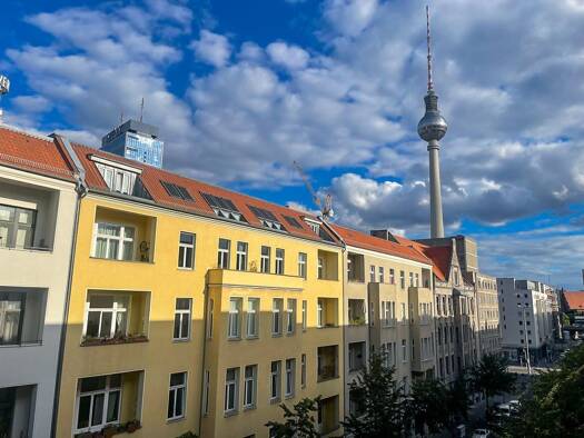 Wohnung zur Miete 3.700 € 4 Zimmer 139 m² Geschoss 4/6 frei ab 20.07.2026 Rosa-Luxemburg-Straße 19 Mitte Berlin 10178