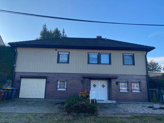 Einfamilienhaus zum Kauf provisionsfrei 290.000 € 5 Zimmer 145 m² 1.100 m² Grundstück Gleina Elsteraue 06729