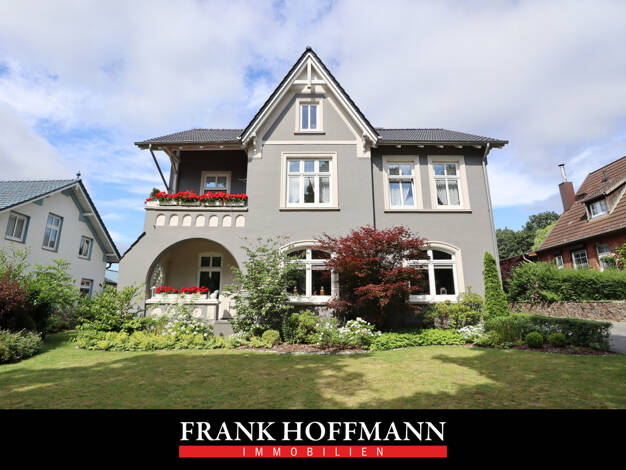 Mehrfamilienhaus zum Kauf 649.000 € 7 Zimmer 283 m² 1.879 m² Grundstück Kellinghusen 25548