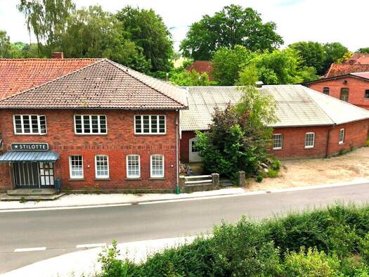 Mehrfamilienhaus zum Kauf 239.000 € 1.565 m² Grundstück Eddelstorf Altenmedingen 29575