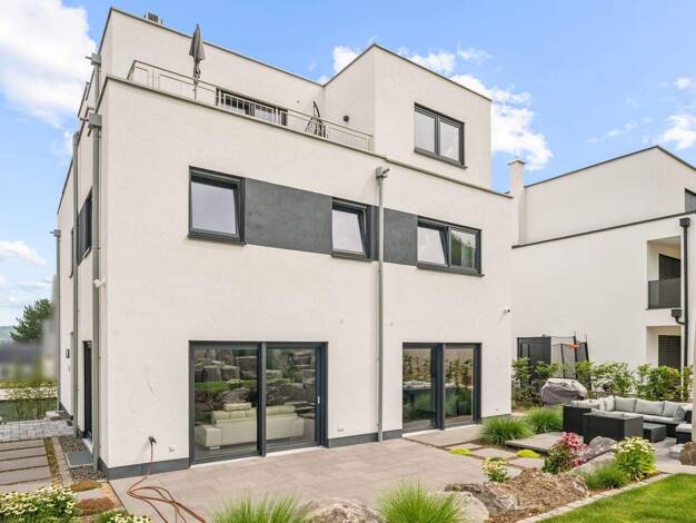 Einfamilienhaus zur Miete 5.100 € 8 Zimmer 298 m² Bad Neuenahr Bad Neuenahr-Ahrweiler 53474