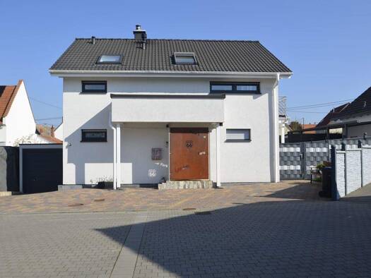 Einfamilienhaus zum Kauf provisionsfrei 650.000 € 4 Zimmer 123 m² 356 m² Grundstück In der Mühlgewann 13 Friesenheim 55278