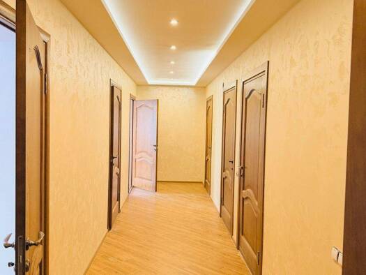 Büro zur Miete - Erstbezug provisionsfrei 1.150 € 4 Zimmer Fichtestraße 5 Döbeln 04720