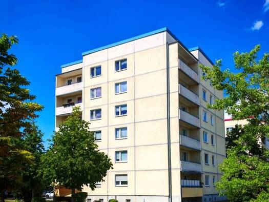 Wohnung zur Miete 272 € 1 Zimmer 45,3 m² 3. Geschoss Lilienthalstraße 22 Hoyerswerda Hoyerswerda 02977