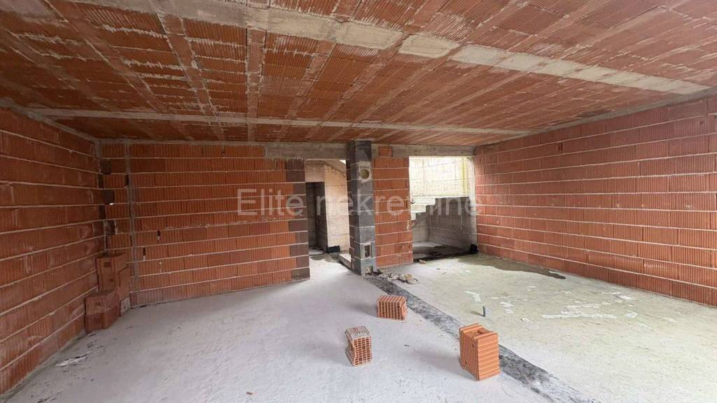Haus zum Kauf 240.000 € 12 Zimmer 170 m² Kostrena
