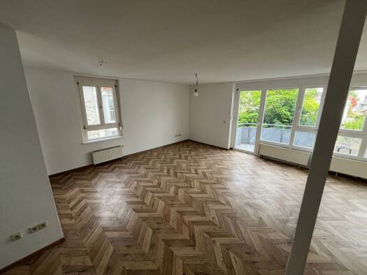 Maisonette zur Miete 1.300 € 3,5 Zimmer 116 m² Geschoss 2/3 frei ab sofort Im Mittenbühl 19 Döffingen Grafenau 71120