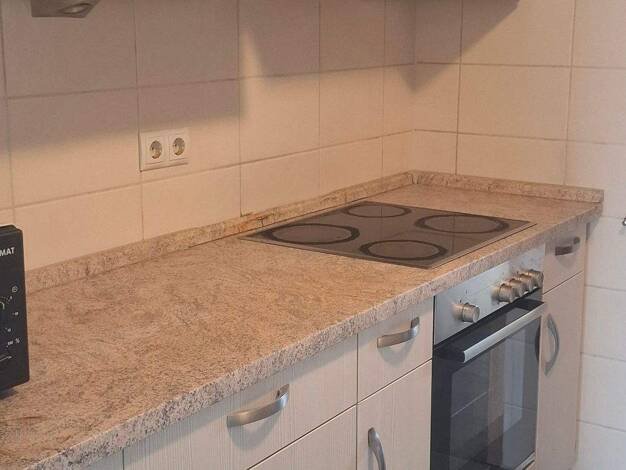 Wohnung zur Miete 576 € 3 Zimmer 72 m² frei ab sofort Landsberger Straße 59 Freiimfelde Halle (Saale) 06112