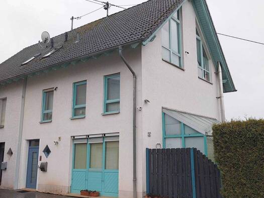 Doppelhaushälfte zum Kauf 269.000 € 5 Zimmer 160 m² frei ab sofort Hohlstraße 22 Primstal Nonnweiler 66620