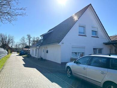 Wohnung zum Kauf 189.000 € 5 Zimmer 143 m² Berumbur 26524