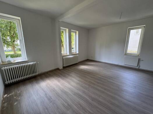 Wohnung zur Miete 429 € 3 Zimmer 62,6 m² EG Weichselstraße 41 Fedderwardergroden Wilhelmshaven 26388