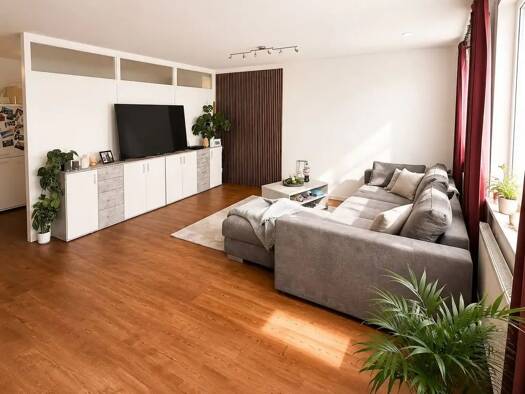 Wohnung zur Miete 705 € 3 Zimmer 91 m² Geschoss 2/3 frei ab 01.11.2026 Gartenstraße Mitte Delmenhorst 27749