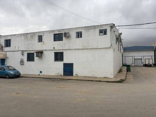 Ladenfläche zum Kauf 550.000 € 1.200 m² Verkaufsfläche Pilas 41840