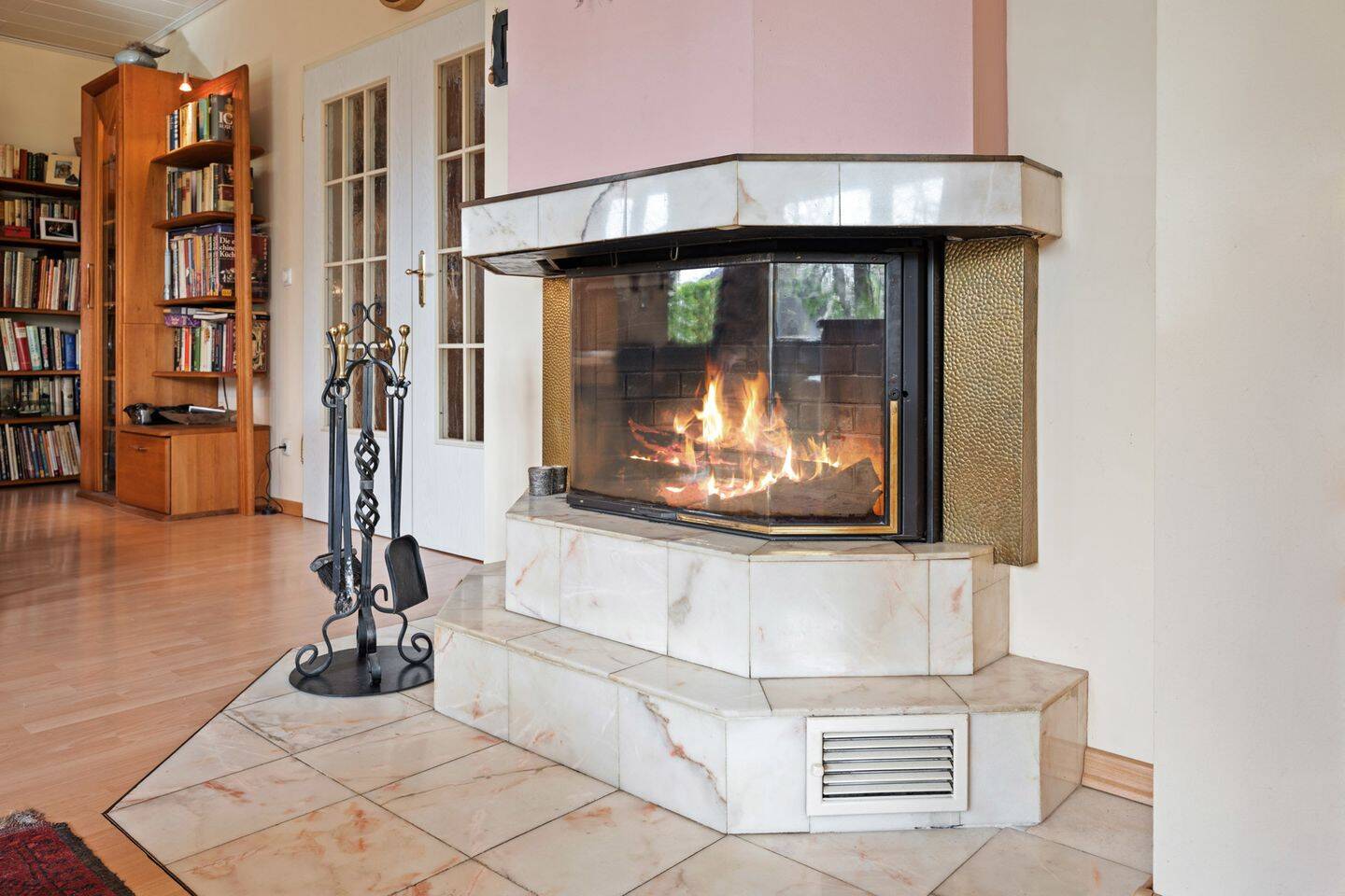 Property thumbnail 11