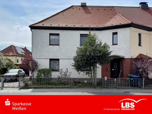 Mehrfamilienhaus zum Kauf 175.000 € 7 Zimmer 169,6 m² 604 m² Grundstück Gröditz Gröditz 01609