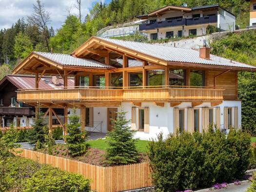 Einfamilienhaus zum Kauf 4.500.000 € 6 Zimmer 264 m² 694 m² Grundstück Kitzbühel 6370