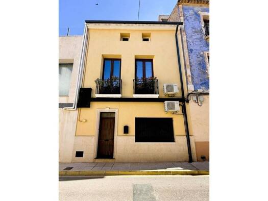 Villa zum Kauf 325.000 € 6 Zimmer 214 m² Pinós 03650