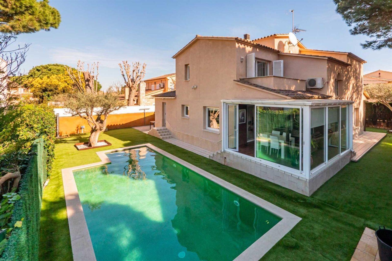 Einfamilienhaus zum Kauf 890.000 € 264 m²<br/>Wohnfläche Calella De Palafrugell 17210