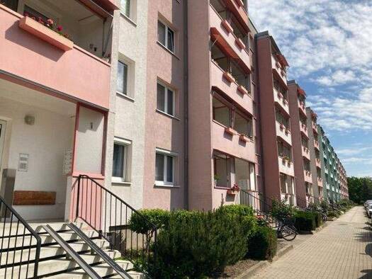 Wohnung zur Miete 246 € 2 Zimmer 41,6 m² EG Gustav-Jeuthe-Straße 14 Süd Dessau-Roßlau 06849