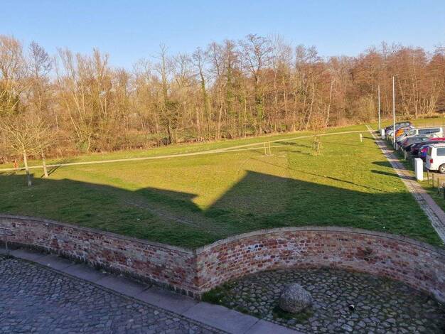 Wohnung zur Miete 935 € 3 Zimmer 89 m² 1. Geschoss frei ab 01.03.2026 Gleviner Mauer 22 Güstrow 18273