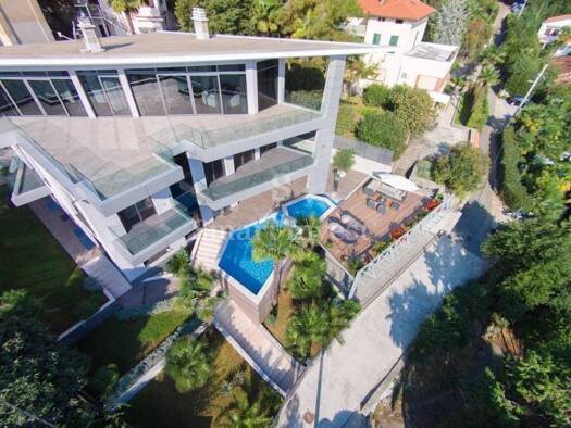 Haus zum Kauf 5.500.000 € 9 Zimmer 756 m² Opatija - Centar, Opatija Opatija
