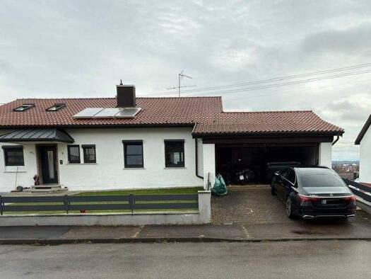 Terrassenwohnung zur Miete 1.000 € 2,5 Zimmer 90 m² 3 Geschosse frei ab 01.02.2026 Beethovenstraße 9 Sontheim Sontheim an der Brenz 89567