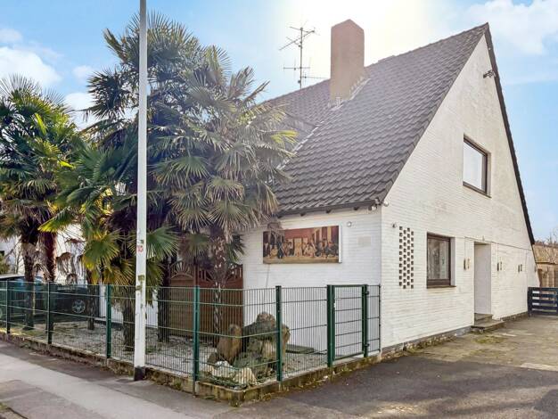 Einfamilienhaus zum Kauf 739.000 € 6,5 Zimmer 220,2 m² 1.277 m² Grundstück Hilden 40721