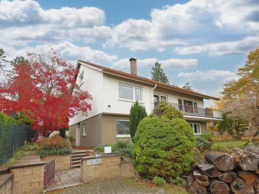 Mehrfamilienhaus zum Kauf 915.000 € 7,5 Zimmer 284 m² 1.253 m² Grundstück Maichingen Sindelfingen-Maichingen 71069