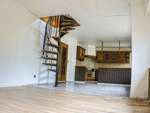 Maisonette zur Miete 1.275 € 2 Zimmer 90 m² 1. Geschoss frei ab 01.06.2026 Lank-Latum Meerbusch 40668