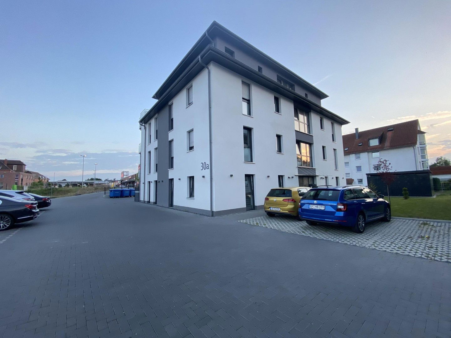 Wohnung zur Miete 1.150 € 3 Zimmer 97,7 m²<br/>Wohnfläche EG<br/>Geschoss ab sofort<br/>Verfügbarkeit Gifhorn Gifhorn 38518