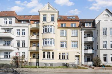 Mehrfamilienhaus zum Kauf 1.220.000 € 765 m² 528 m² Grundstück Westliche Höhe - Marienhölzung Flensburg 24939