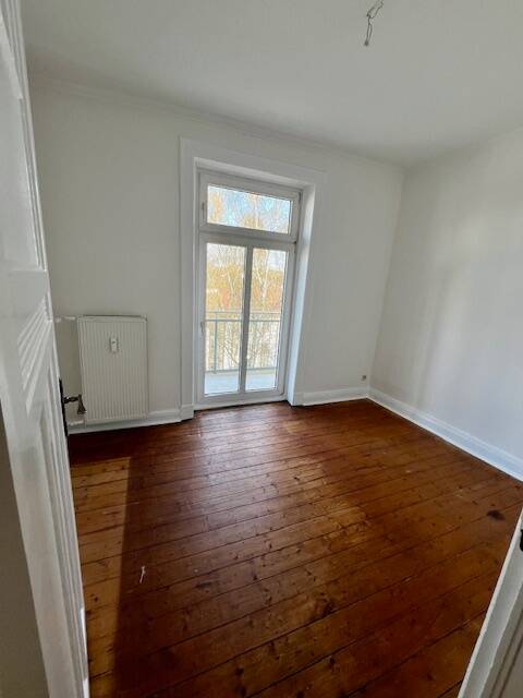 Property thumbnail 9