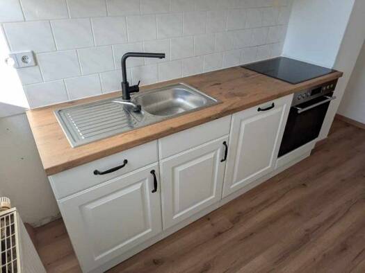 Wohnung zur Miete 370 € 3 Zimmer 57 m² frei ab 01.12.2026 Debschwitz Gera 07548