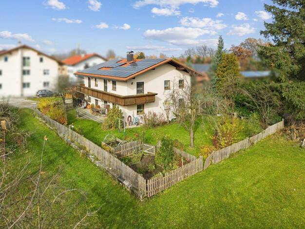 Einfamilienhaus zum Kauf 1.240.000 € 6 Zimmer 220 m² 650 m² Grundstück Aising Rosenheim 83026