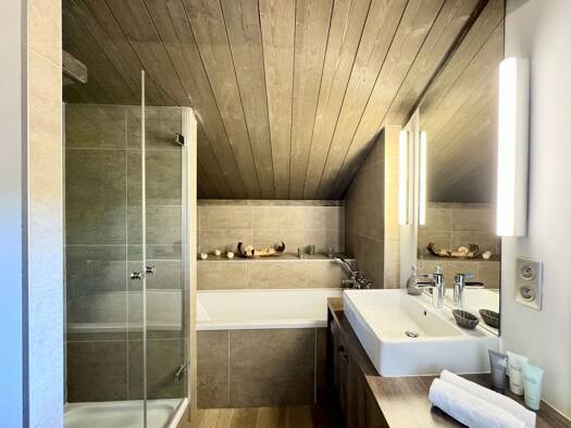 Sonstiges zum Kauf 2.090.000 € 6 Zimmer 518 m² Grundstück DEMI QUARTIER 74120