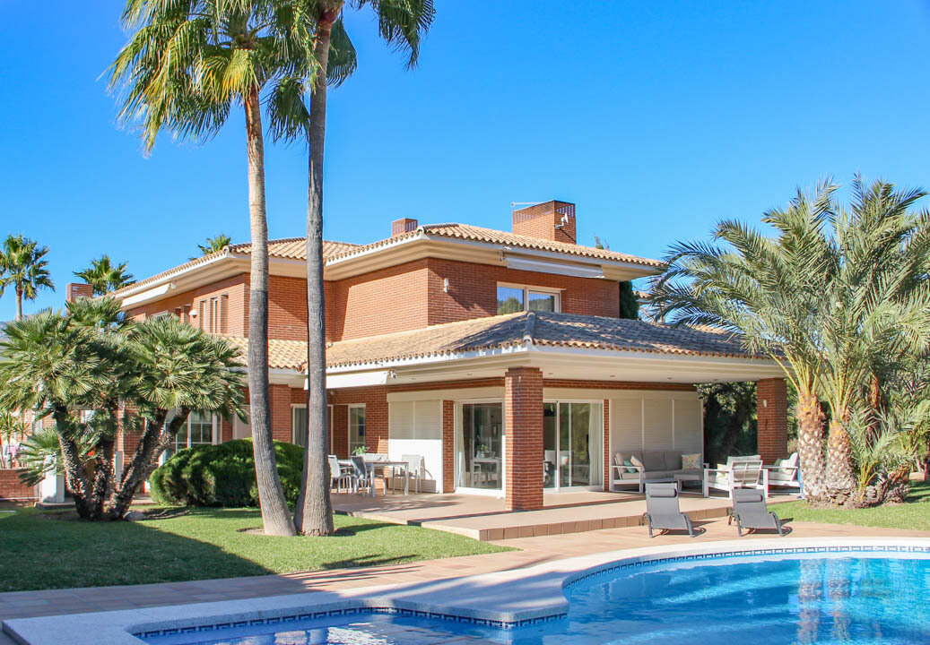 Villa zum Kauf 1.595.000 € 642 m²<br/>Wohnfläche 1.853 m²<br/>Grundstück Benidorm 03500