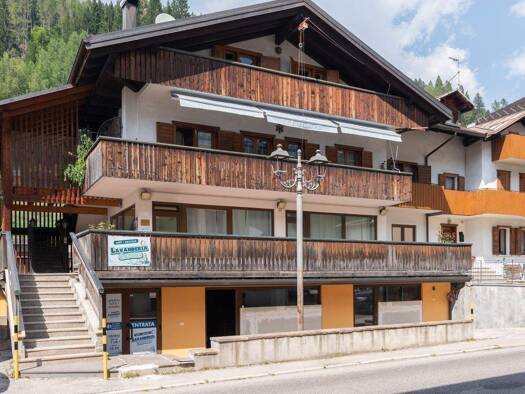 Villa zum Kauf 750.000 € 14 Zimmer 500 m² Cortina d Ampezzo 32043
