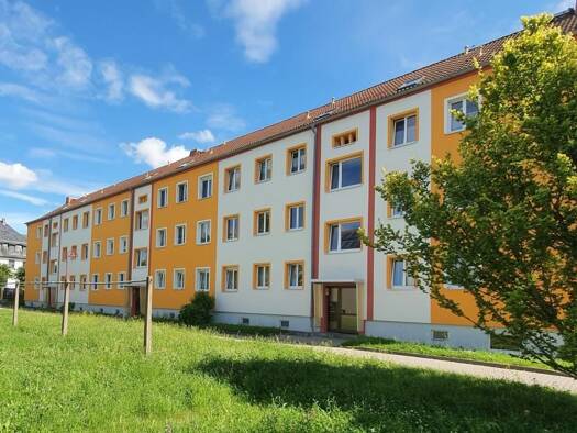 Wohnung zur Miete 378 € 3 Zimmer 61 m² frei ab sofort Burkhardtstraße 19 Triptis 07819