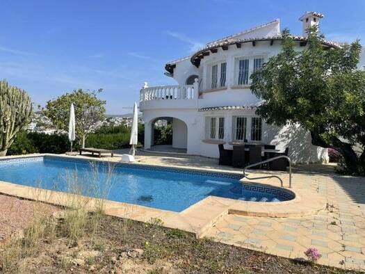 Villa zum Kauf provisionsfrei 1.600.000 € 6 Zimmer 367 m² 1.973 m² Grundstück Moraira 03724