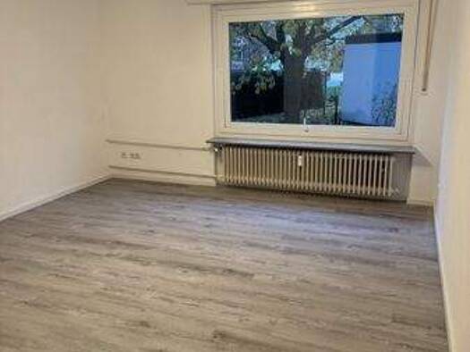 Wohnung zur Miete 250 € 1 Zimmer 25 m² frei ab sofort Nordshausen Kassel / Nordshausen 34132