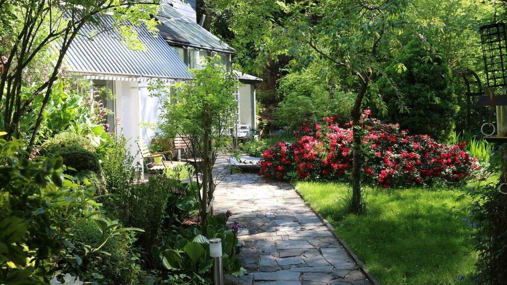 Einfamilienhaus zum Kauf provisionsfrei 669.000 € 8 Zimmer 174 m² 16.759 m² Grundstück Olzheim 54597