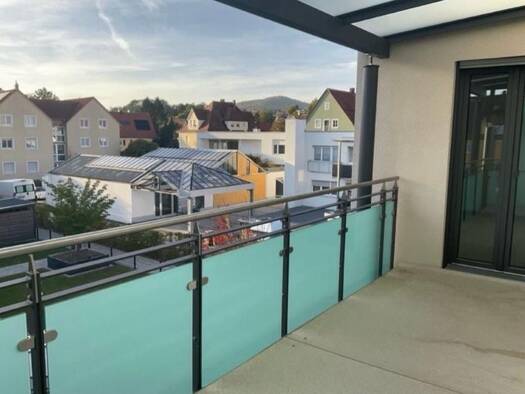 Wohnung zur Miete 1.000 € 3 Zimmer 90 m² Geschoss 2/3 frei ab sofort Hersbruck 91217
