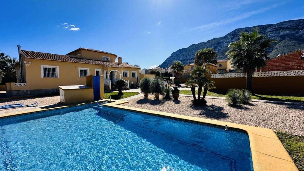 Villa zum Kauf provisionsfrei 995.000 € 5 Zimmer 284 m² 2.185 m² Grundstück Denia 03700