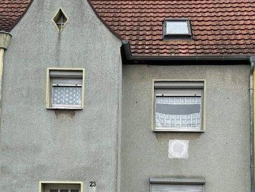 Reihenmittelhaus zum Kauf 80.000 € 7 Zimmer 129 m² 273 m² Grundstück Helmstedt 38350