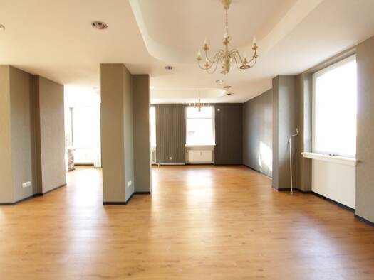 Laden zur Miete 1.090 € 2 Zimmer 90 m² Verkaufsfläche Bad Nenndorf 31542
