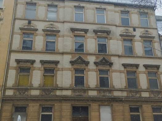 Mehrfamilienhaus zum Kauf 70.000 € 30 Zimmer 530 m² 600 m² Grundstück Zeitz 06712