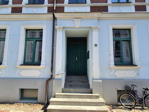 Wohnung zum Kauf provisionsfrei 279.000 € 4 Zimmer 93 m² Geschoss 2/4 Werdervorstadt Schwerin 19055